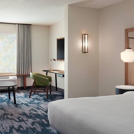 Fairfield By Marriott Inn & Suites Stockton Латроп Экстерьер фото